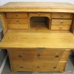 647 8557 SECRETAIRE